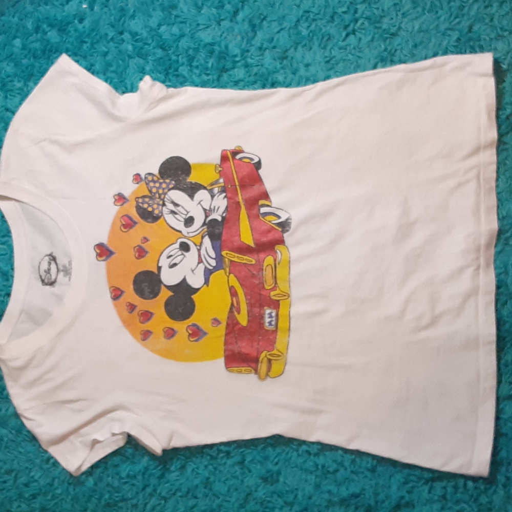 Vintage Disney Mickey mouse shirt